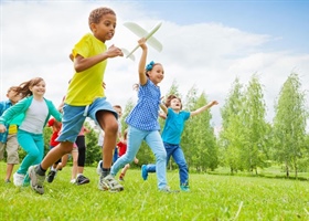 کدامیک از ورزش ها می تواند سبب شاد شدن کودکان بشود؟
